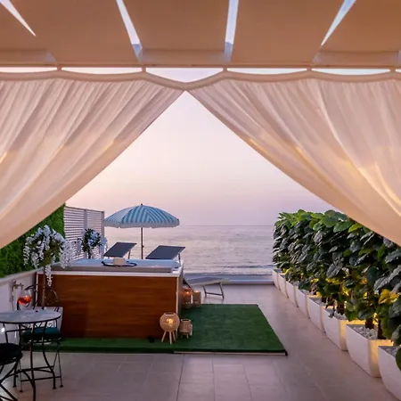 Amare Luxury And Vista Mare * Bari